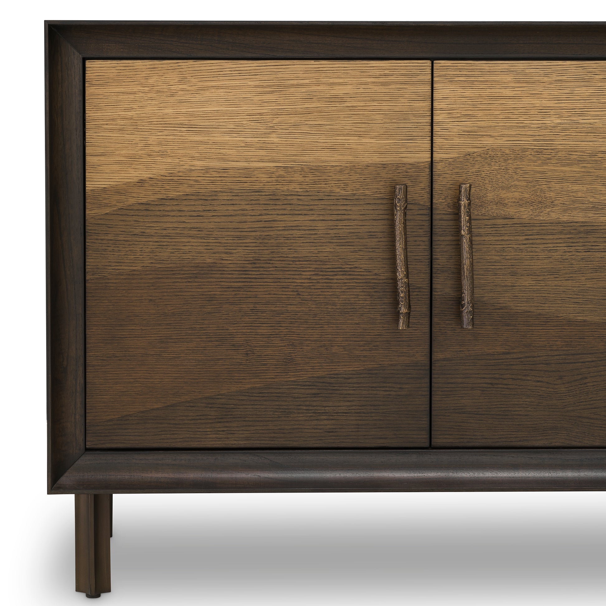Brown Oak Dresser Chinnery | Eichholtz Miami