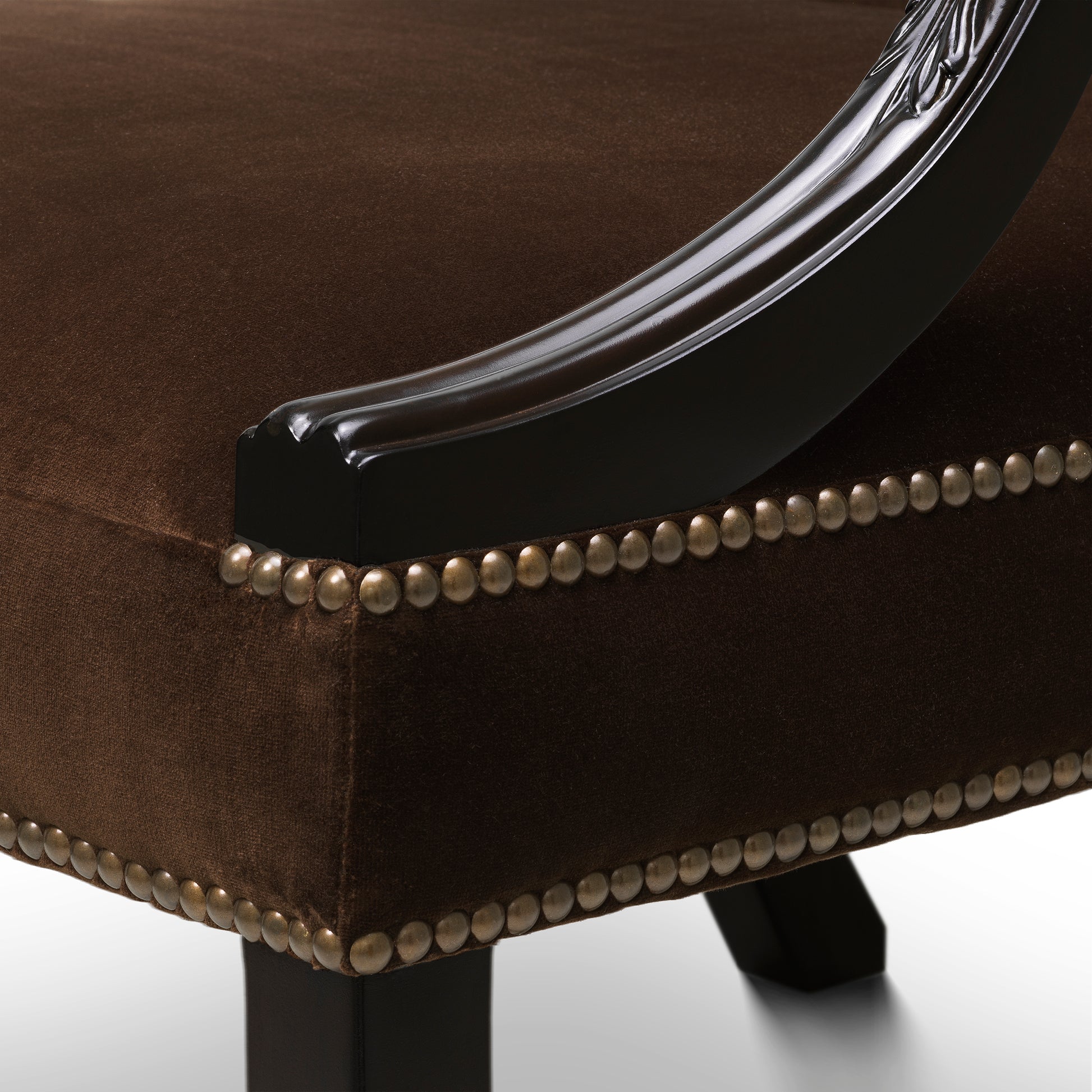 Brown Velvet Lounge Chair Elisha | Eichholtz Miami