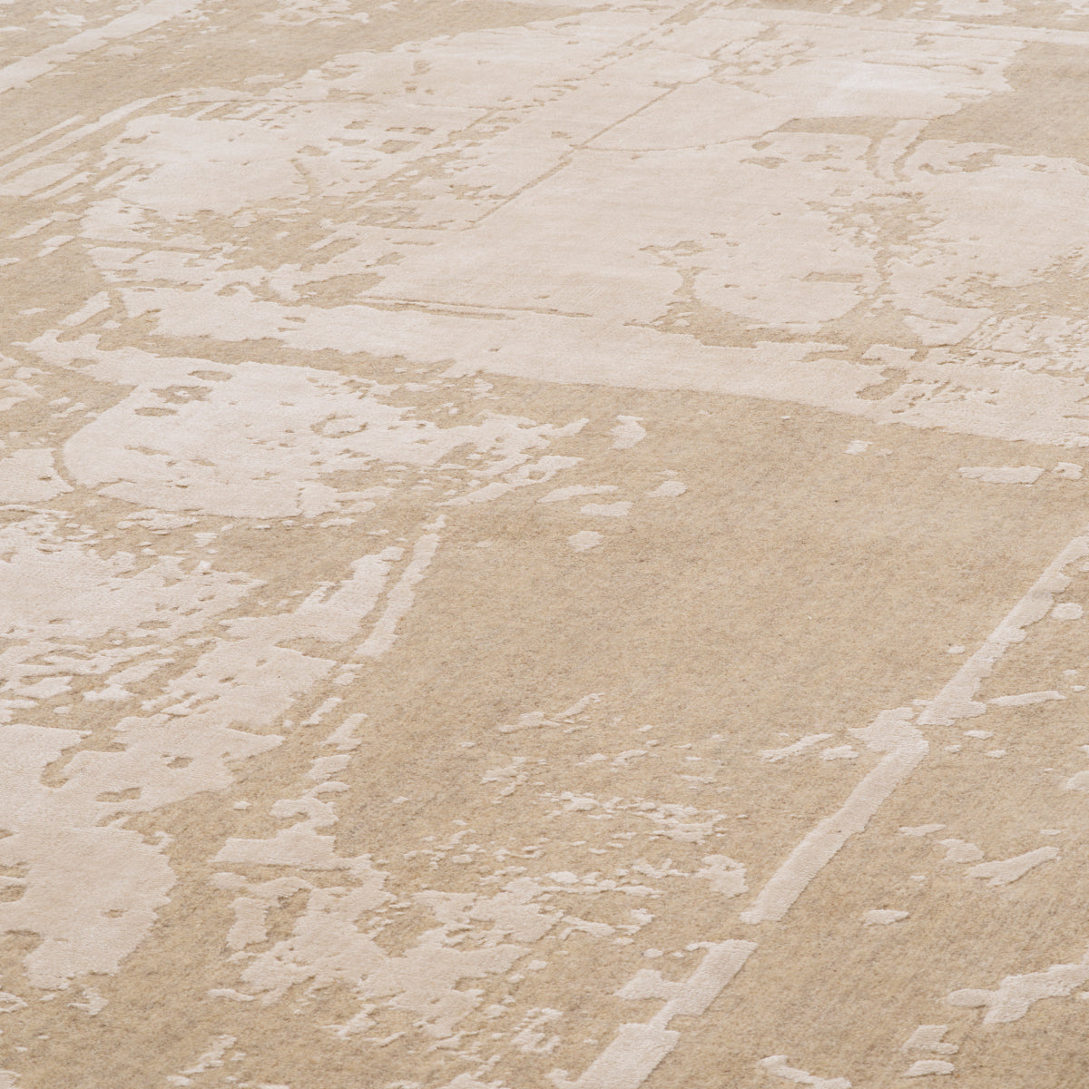 Wool Blend Carpet 10' x 13' Akhtihotep | Eichholtz Miami